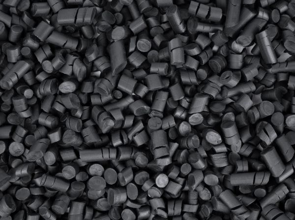 Rubber Mulch Installation in Bloomington