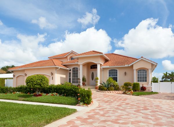 Landscape Curb Appeal Service in Bloomington