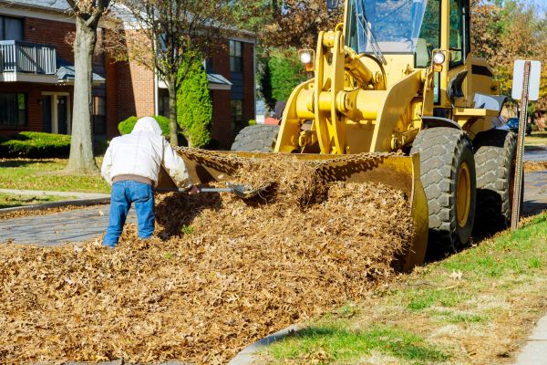 Mulch Hauling in Bloomington