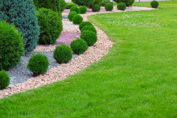 Edging Stones Installation in Bloomington